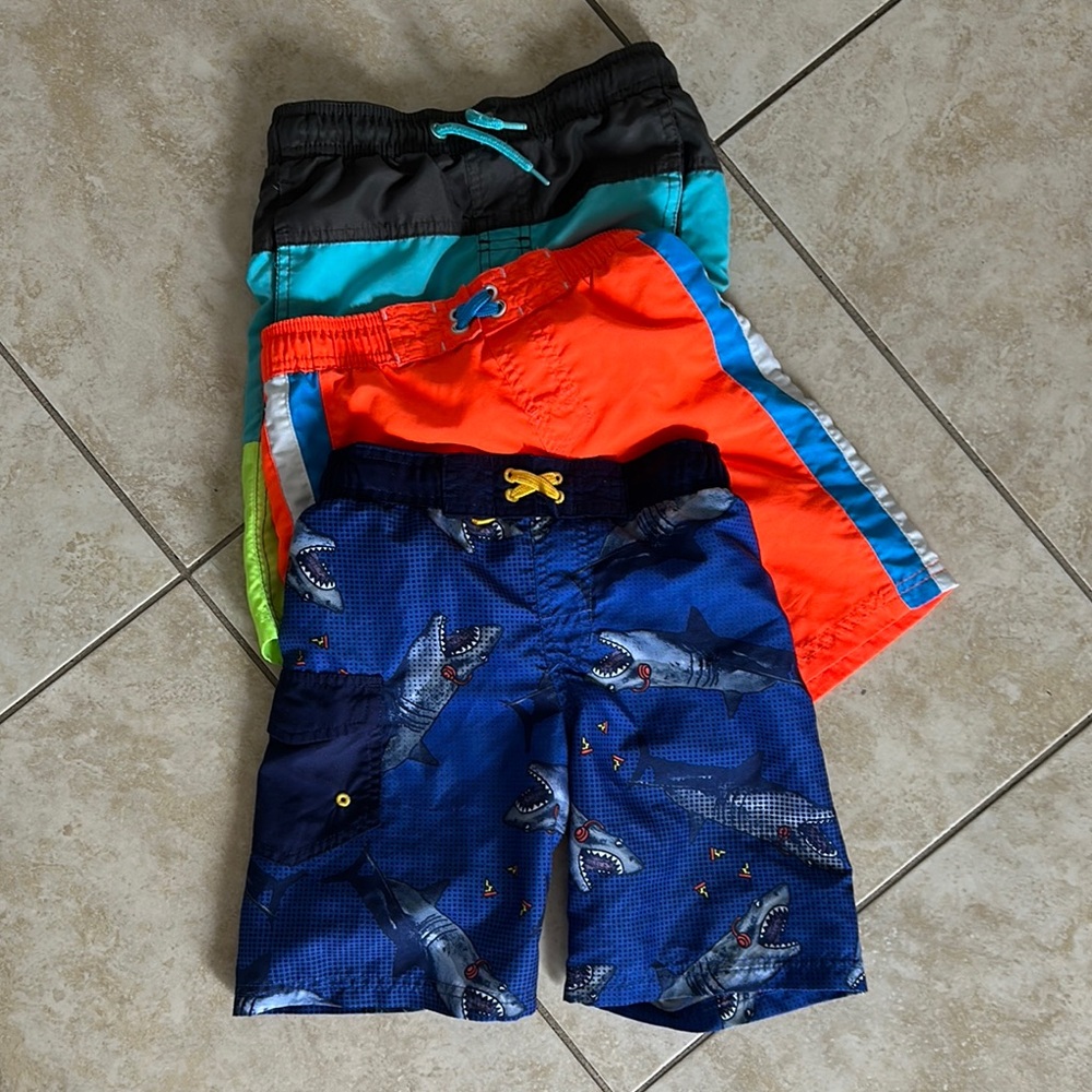 Colorful Cat and Jack Kids' Swim Shorts Set
6-7
